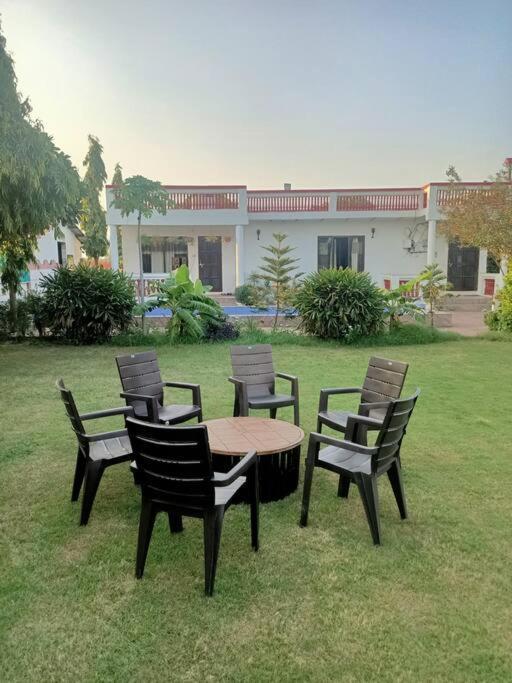 Achal Farm जंगल में मंगल Villa Gurgaon Eksteriør bilde