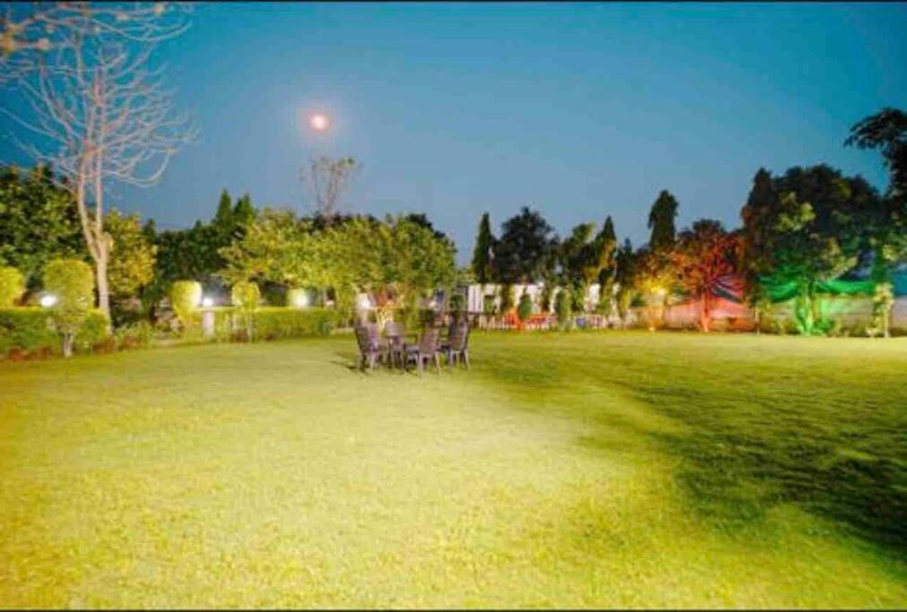 Achal Farm जंगल में मंगल Villa Gurgaon Eksteriør bilde